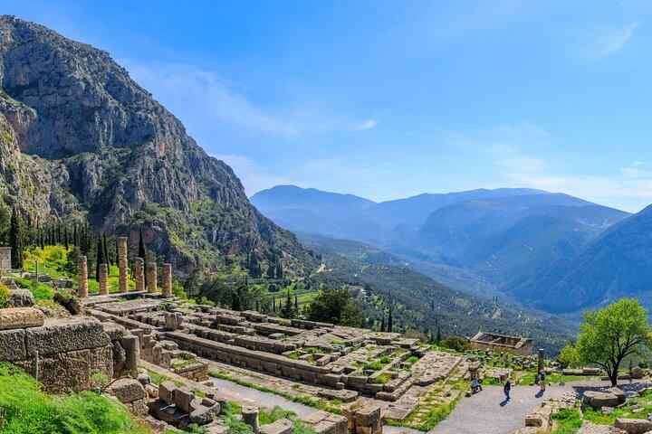 Excursion privée d'une journée à Arachova et Delphes au départ d'Athènes