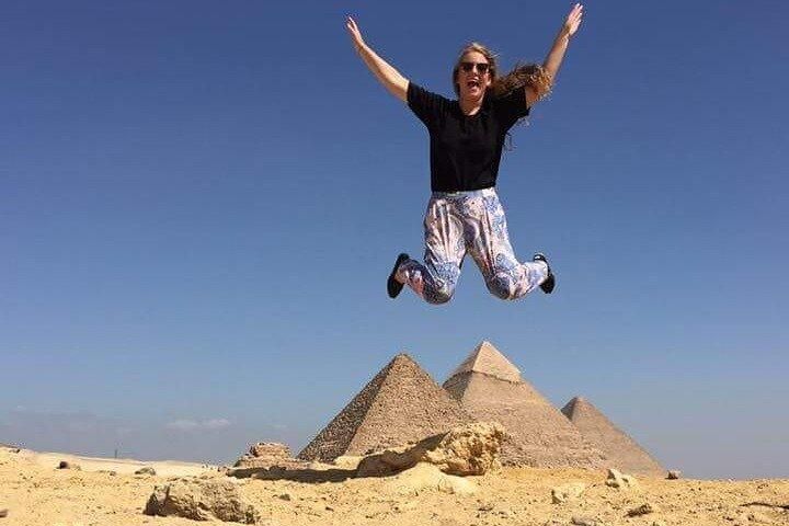 Private Full-Day Tour Giza Pyramids,Sphinx,Memphis, and Saqqara