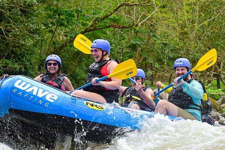 Rafting inklusive Shuttle fra Arenal til Manuel Antonio