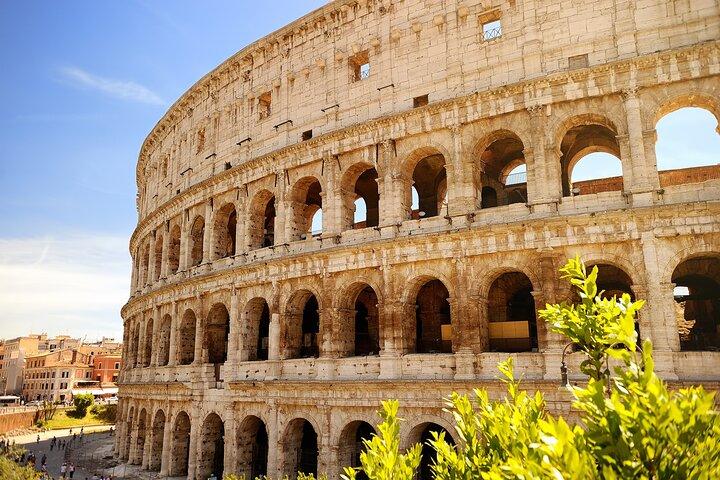 Pase combinado de entrada guiada al Coliseo con autobús abierto