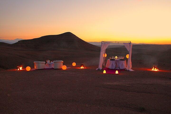 Amazing Dinner in Agafay Desert with Sunset and Berber Camp