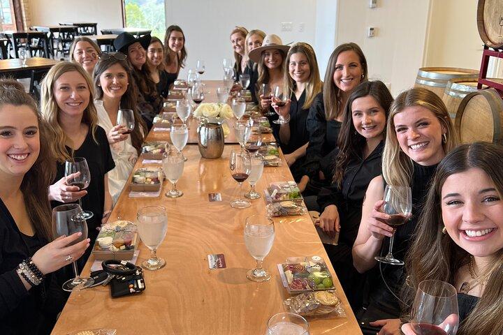 Waco Wine Tours: Uma experiência de degustação social divertida