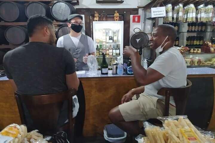アートオブワイン–さまざまなワイナリーを訪れるいわゆるワインルートを旅する
