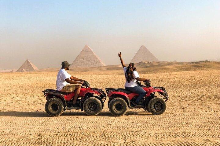 Halbtägige private Pyramiden- und Sphinx-Tour von Gizeh mit ATV-Quad