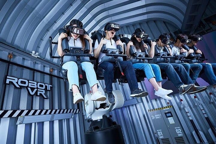 Play DXB Dubai VR Park Experience