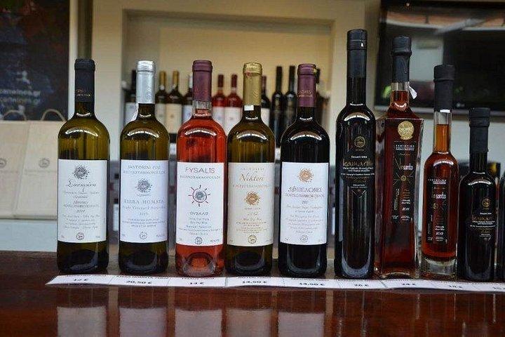 サントリーニ島のワイン博物館とワインの試飲への訪問