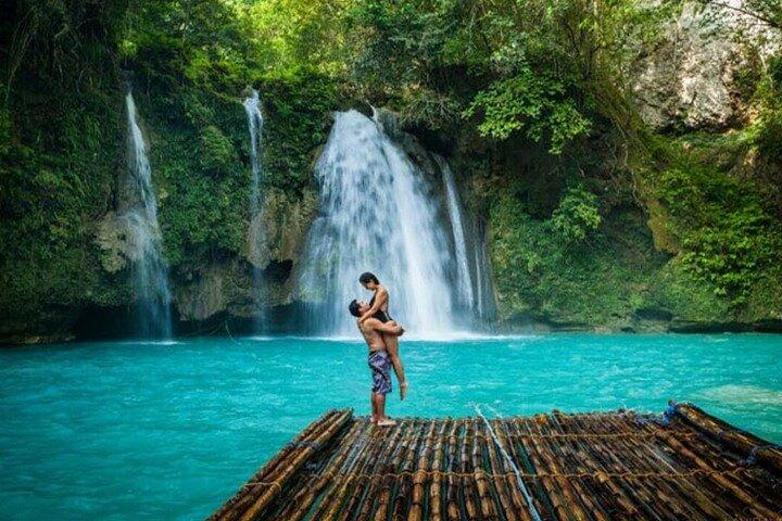 Kawasan Falls Canyoneering med lunch och transfer från Cebu City