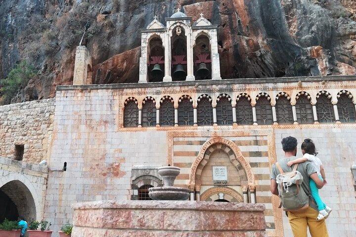 ジェブラン博物館、ベチャレ杉、聖アントニオ コジャヤ修道院