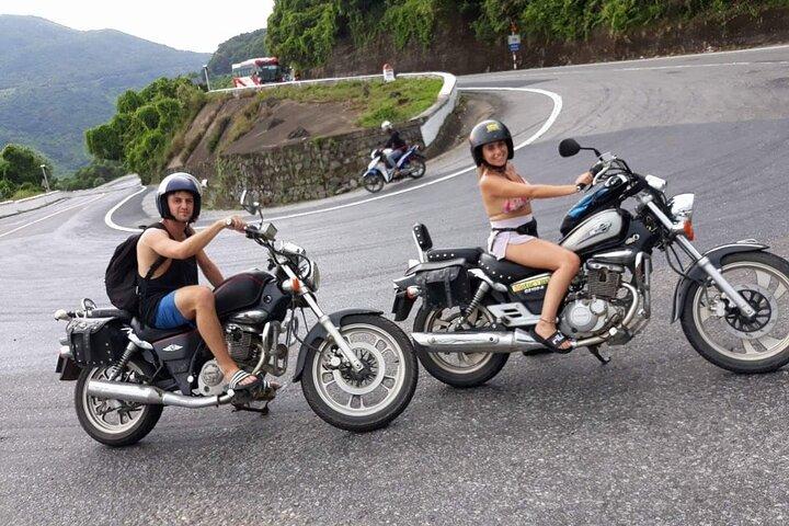 Motocicleta autônoma no Vietnã central Phong Nha - matiz - Hoi An