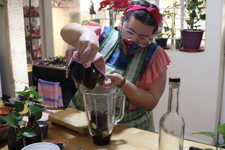 Learn to Cook Mexican Salsas