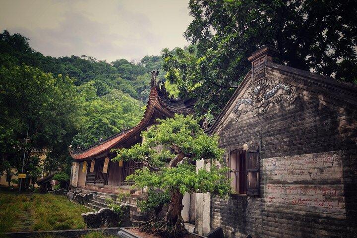Duong Lam古代の村 - Thay Pagoda - ヴァンプックシルク