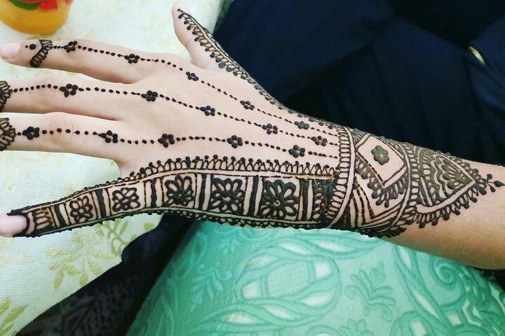 Henna Art Discovery