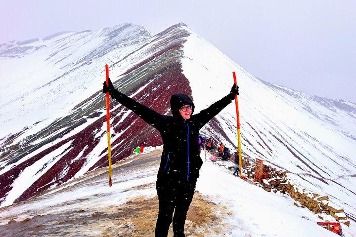 Rainbow Mountain / Rainbow Mountain