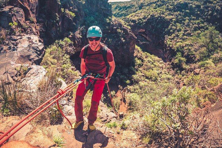 Excursion d'une demi-journée de canyoning sec