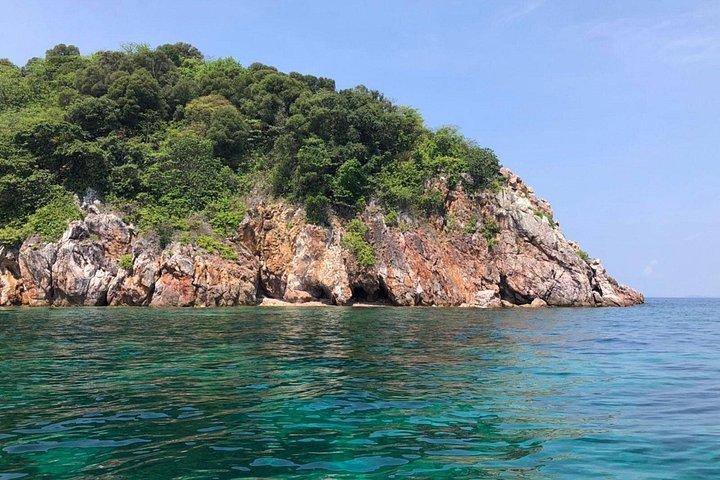 De Phuket: Tour de barco de Phi Phi, Baía Maya e Ilhas Khai