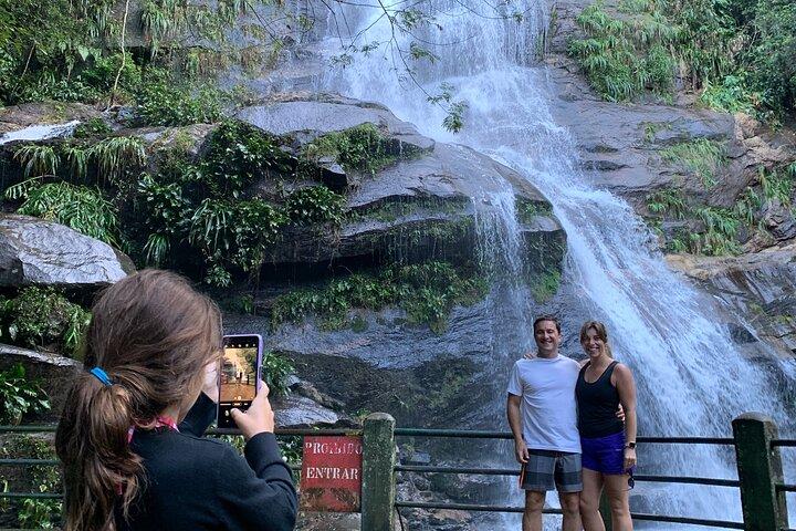 Tijuca Forest Hike - Vandfald og huler, natur og dyreliv!