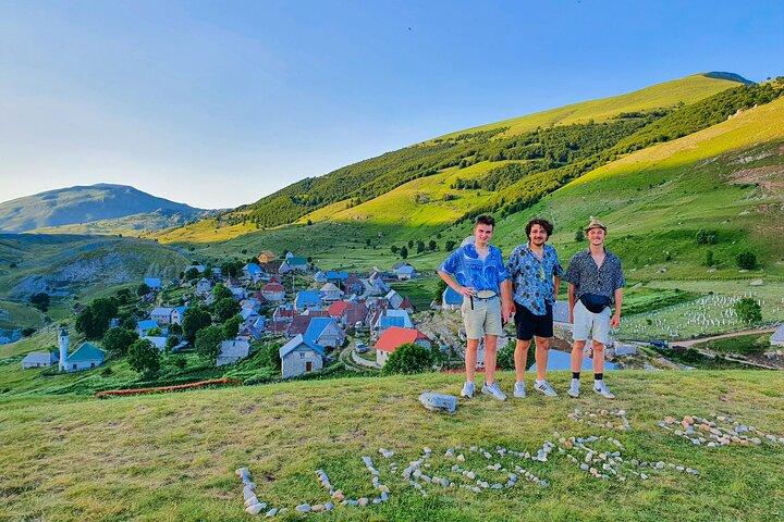 Privé Lukomir Village 4x4 off-road safaritour vanuit Sarajevo
