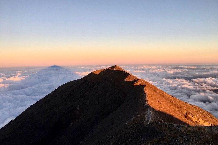 Private Mount Agung Sunrise Summit Trek: Bali Volcano Adventure