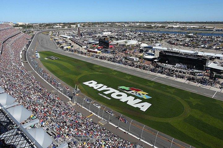 NASCARデイトナ500デイトナインターナショナルスピードウェイでの輸送
