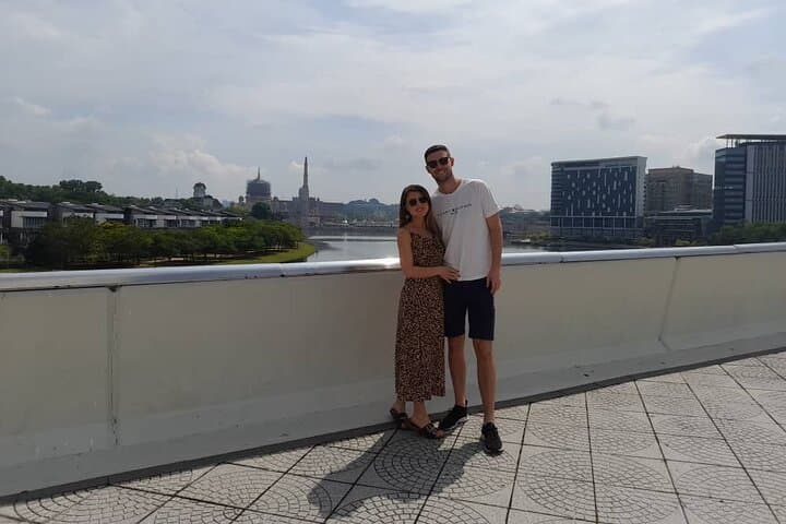 Kuala Lumpur City to Malacca City EN-ROUTE Putrajaya City Tour