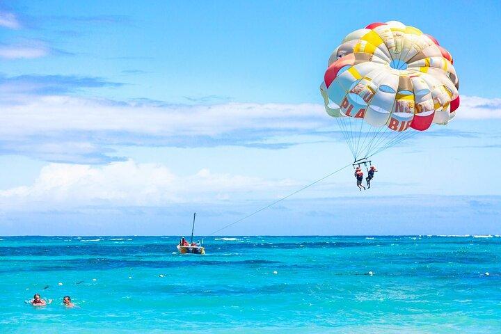 Parasailing äventyr i Punta Cana