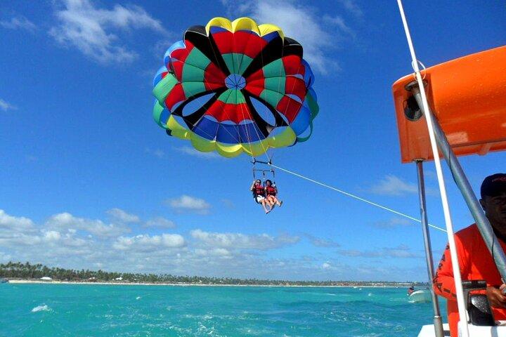 Parasailing äventyr i Punta Cana