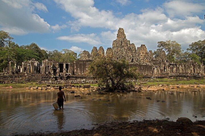 Passeio de bicicleta em Angkor