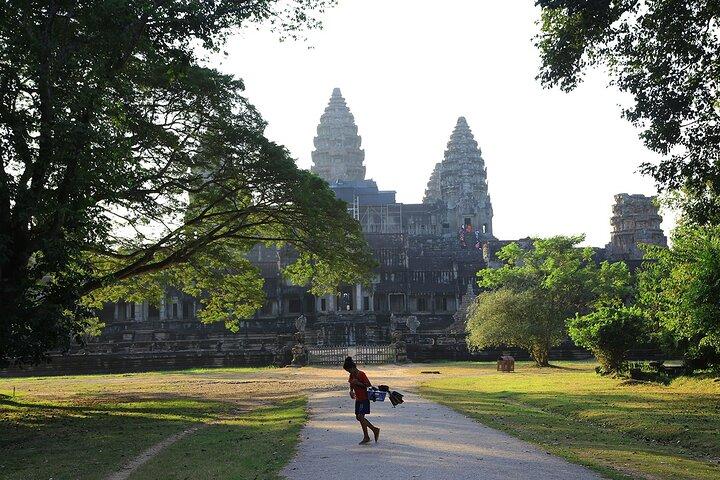 Passeio de bicicleta em Angkor