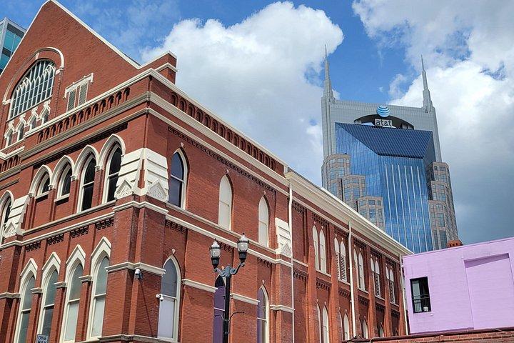 Nashville City/Music Row Mini Bus Experience