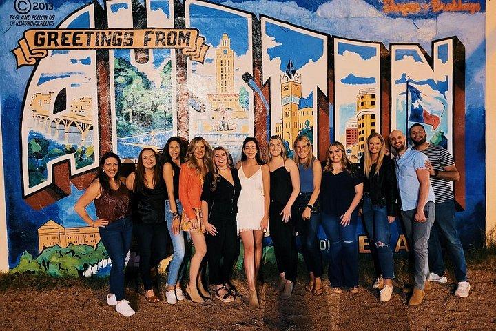 Austin Murals & Mimosas Roofless Party Bus Tour