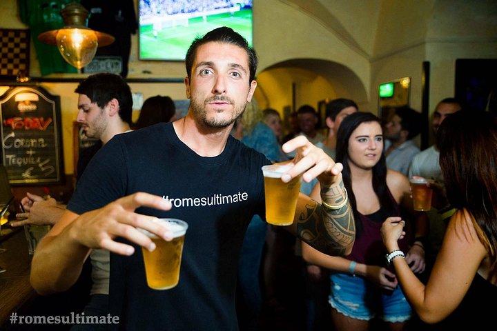 La fête ultime de Rome alias la tournée des pubs de la place d'Espagne