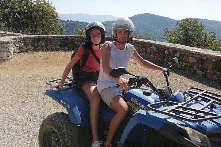 Quad Tour ATV-avontuur in Chianti. Lunch en wijnproeverij