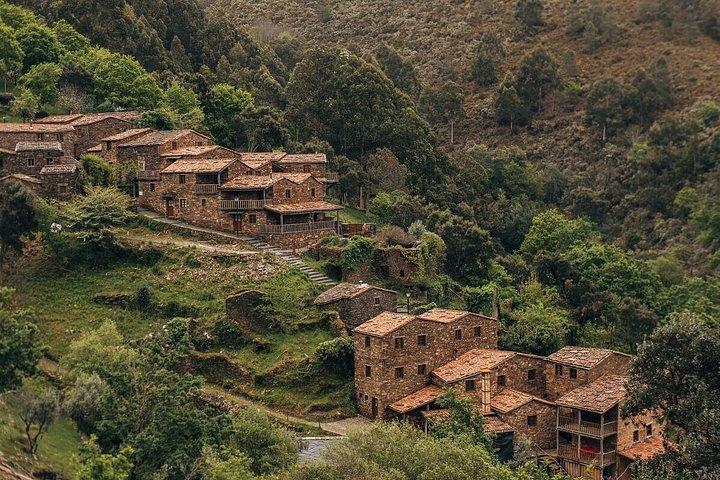 Visite privée d'une journée des villages de Lousã et Schist au départ de Lisbonne