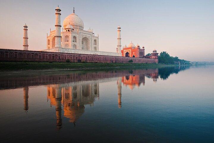 Von Jaipur: 2-tägige private Taj Mahal-Tour bei Sonnenaufgang und Sonnenuntergang