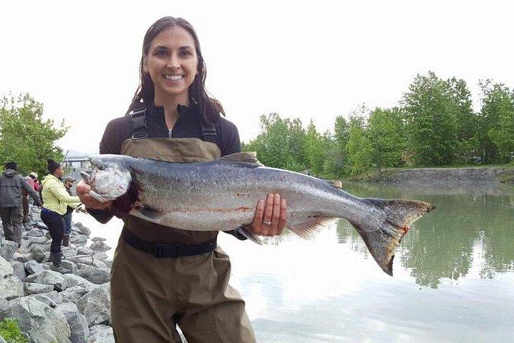Location de forfait de pêche à Anchorage : Combo Chestwader & Spinning Rod/Reel