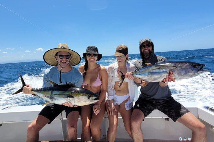 Carta de pesca em Tamarindo com alimentos e bebidas