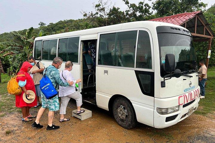3-Hours Private Tour in Roatan with Pick Up
