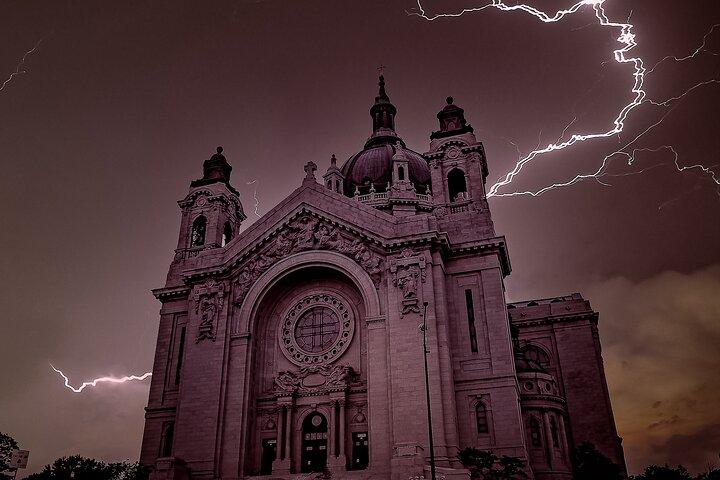 St Paul Ghost Tours: Sinister Sins & Shadows Ghost Tour