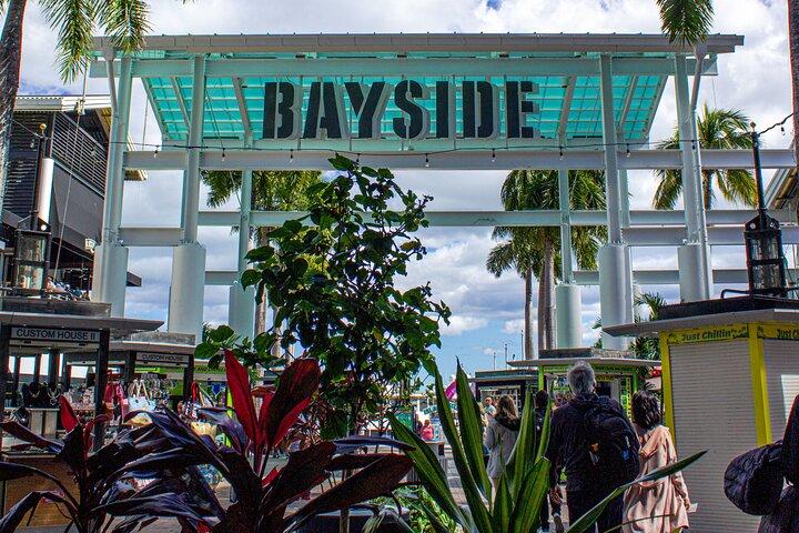 Ultimative Miami Bootstour : Villen & Skyline mit optionaler Abholung