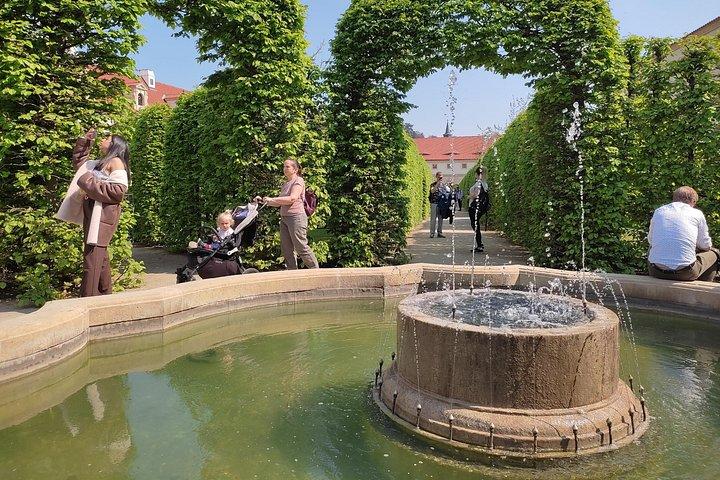 6 timers privat Prag for elskere-tur i bil