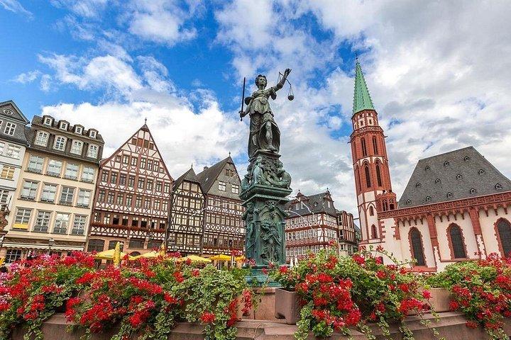 Privat transfer fra Prag til Frankfurt Main