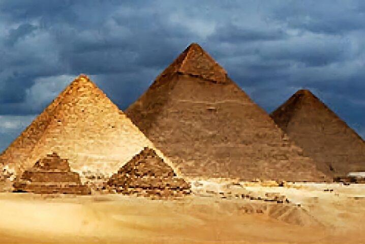 Tour guidato privato del Cairo, delle piramidi e del museo