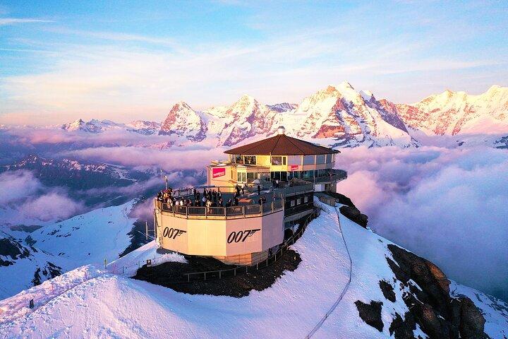 SkyGlass-bustour naar Lauterbrunnen & Schiltorn, 007 World