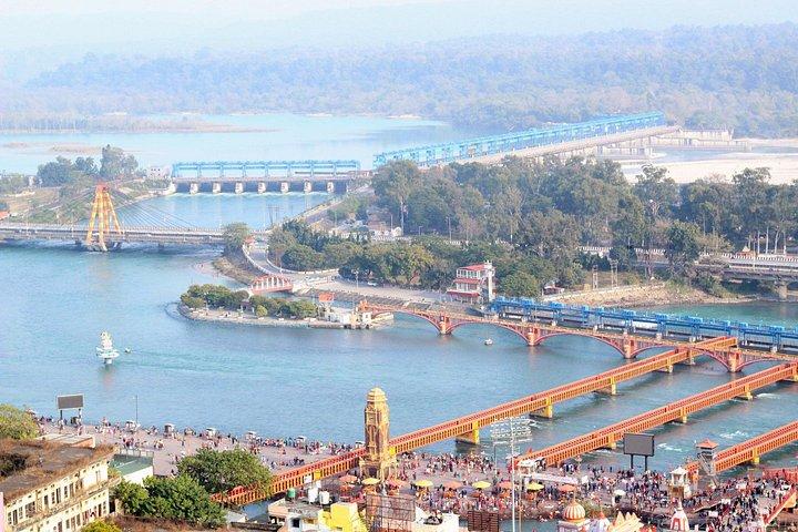 From Delhi: Private 2-Day Trip to Haridwar and Rishikesh