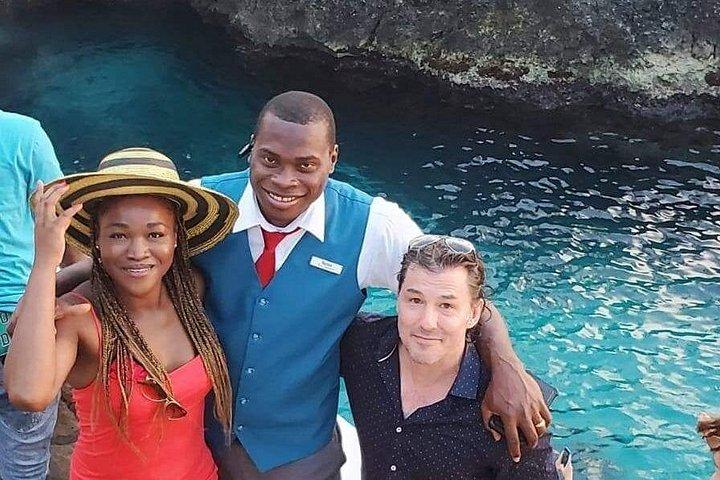 Negril 7 Miles Beach and Rick's Cafe Tour