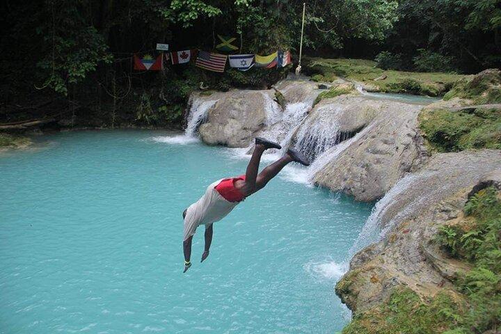 Blue Hole / Secret Falls Private Tour including Entry Fee