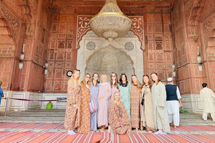 Old Delhi Chandi Chowk Food Tour mit Rickshaw Ride - 4-5 Stunden