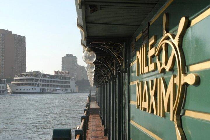 Night Dinner Cruise in Cairo