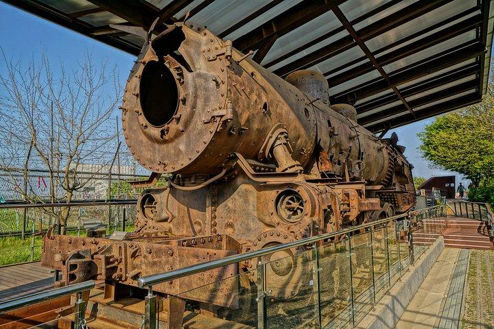 プレミアム プライベート DMZ ツアー & (吊り橋または N タワー) には昼食が含まれます