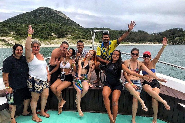 ボートツアーアライアルドカボ：ブラジルのカリブ海